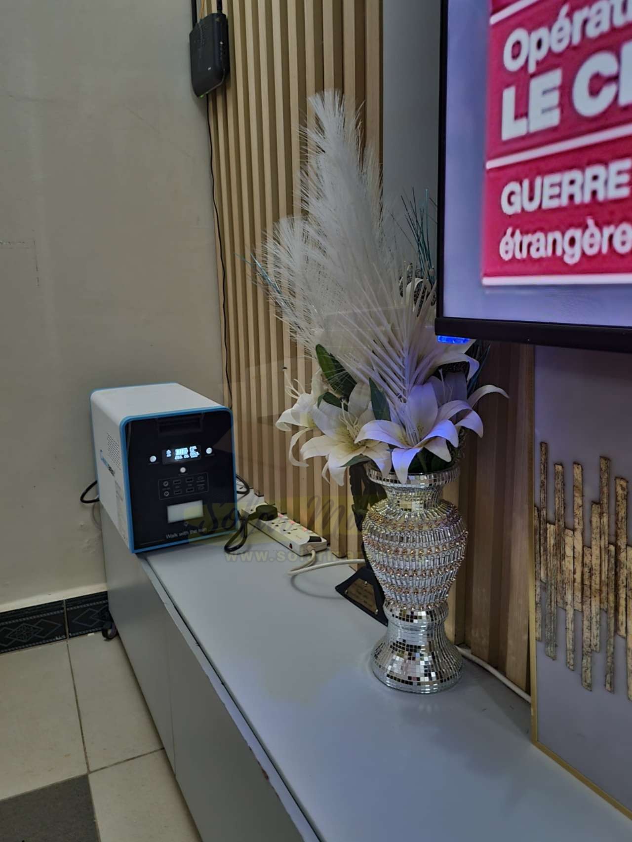 Cworth Ce Plb1200 Portable Solar Power Station Power Anywhere 256V 15Kwh