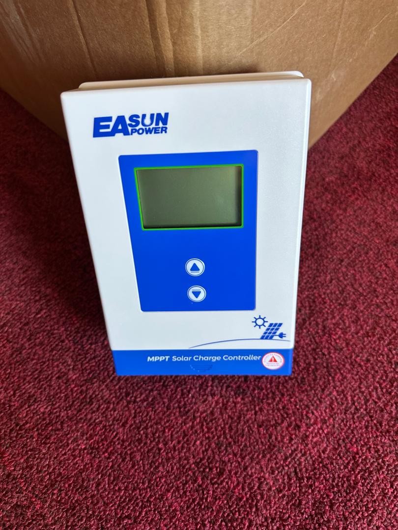Easun MPPT Solar Charger Controller 40A 1224V Uganda