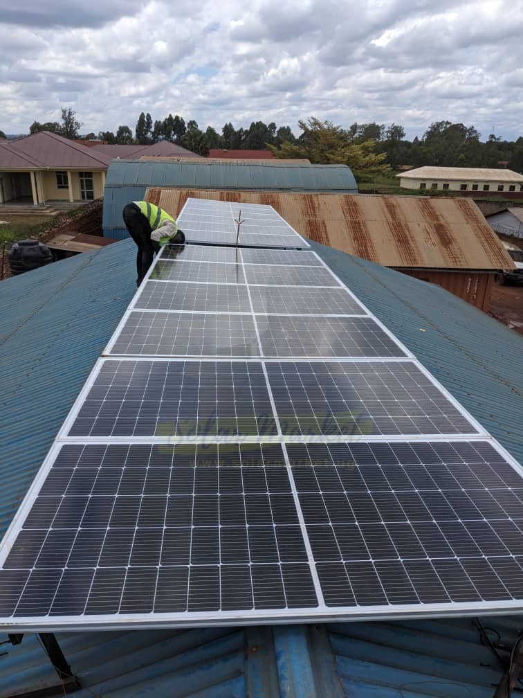 Cworth Mono 48V 600W Solar Panel 12 Year Warranty